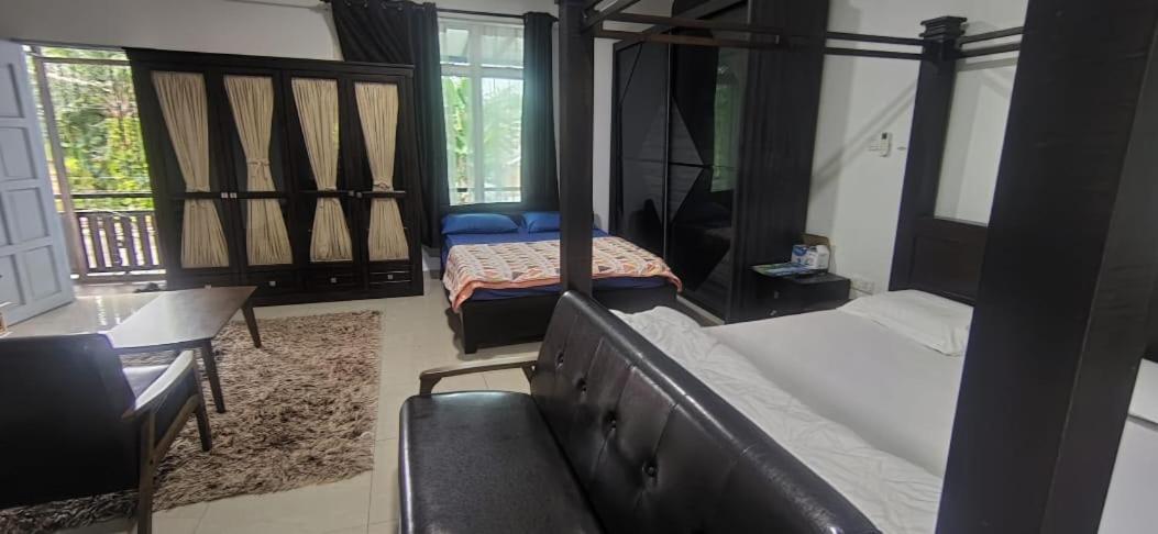 Dd Empire Homestay Kuala Selangor Exteriör bild